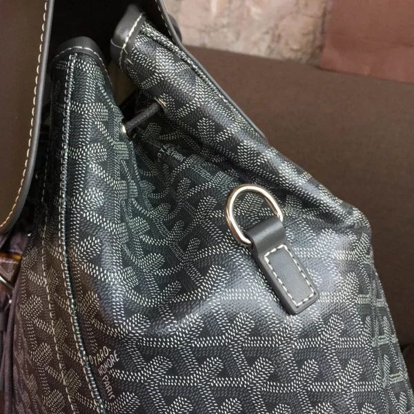 GOYARD shoulder bag size:31*15*40cm - Image 6