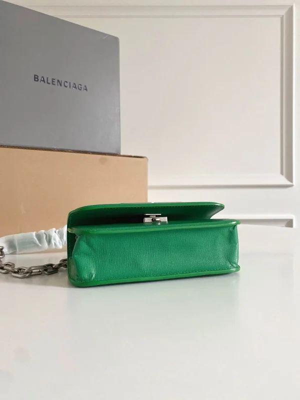 Crossbody bag Size: 19*10*7cm - Image 7