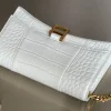 Crossbody bag Model: 198 Size: 22x13x5cm - Image 3