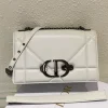 30 Montaigne Series size 25x15x8cm