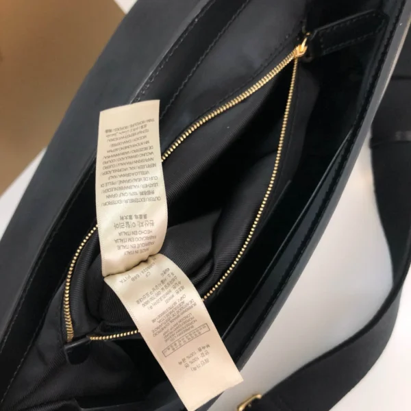 Backpack Size:32.7.25 Code:550678 - Image 4