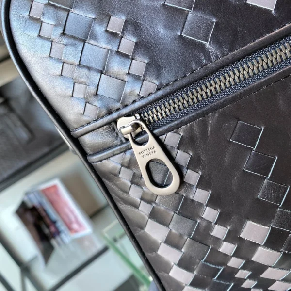 BV Briefcase Size:38cm - Image 7