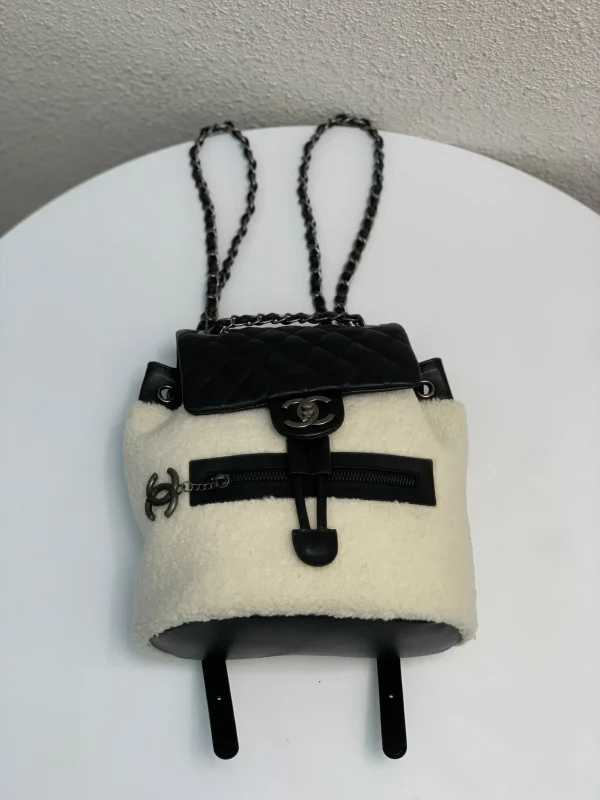 Backpack size: 24*14*22 high cm - Image 6